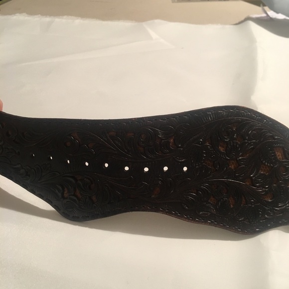 STUNNING Ray Pohja Tooled Leather Western Belt
